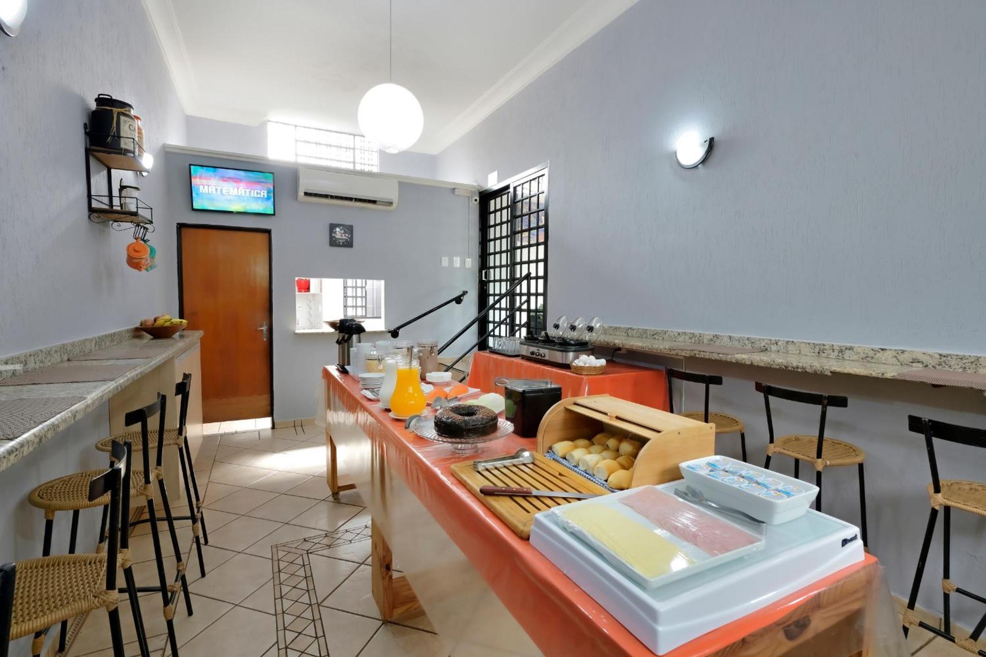 Hostel Ribeirão Ribeirão Preto Exterior foto